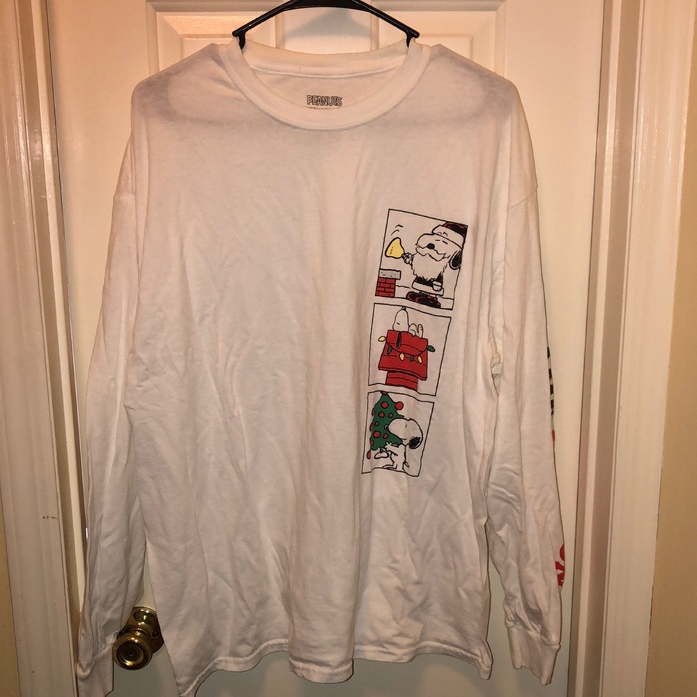Men’s Snoopy Christmas Long Sleeve T-Shirt